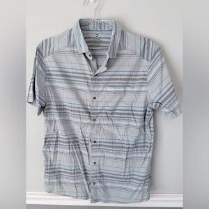 Kuhl Intriguer Shirt Mens Gray Blue Striped Snapped Short Sleeve Medium